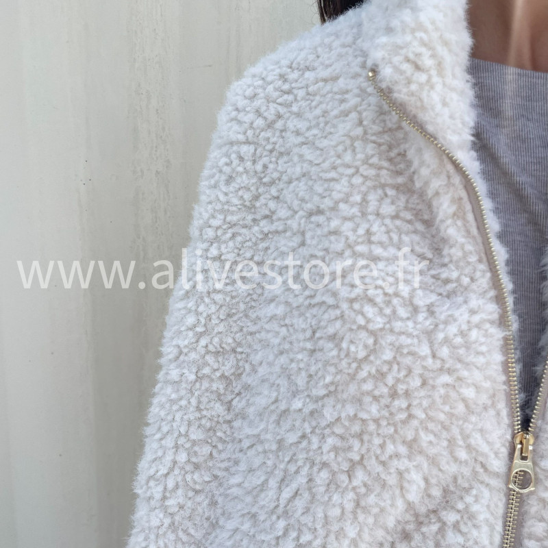 Veste Mila doudou beige ou noir – ALIVE STORE