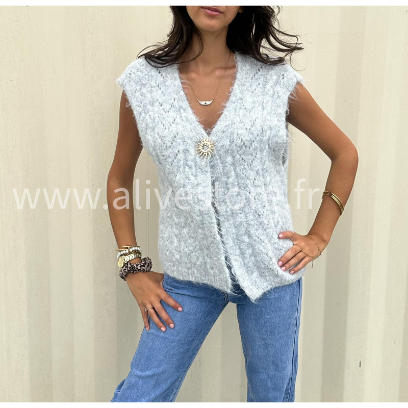 Gilet Isla femme – disponible en gris, marron, rose et noir – ALIVE STORE