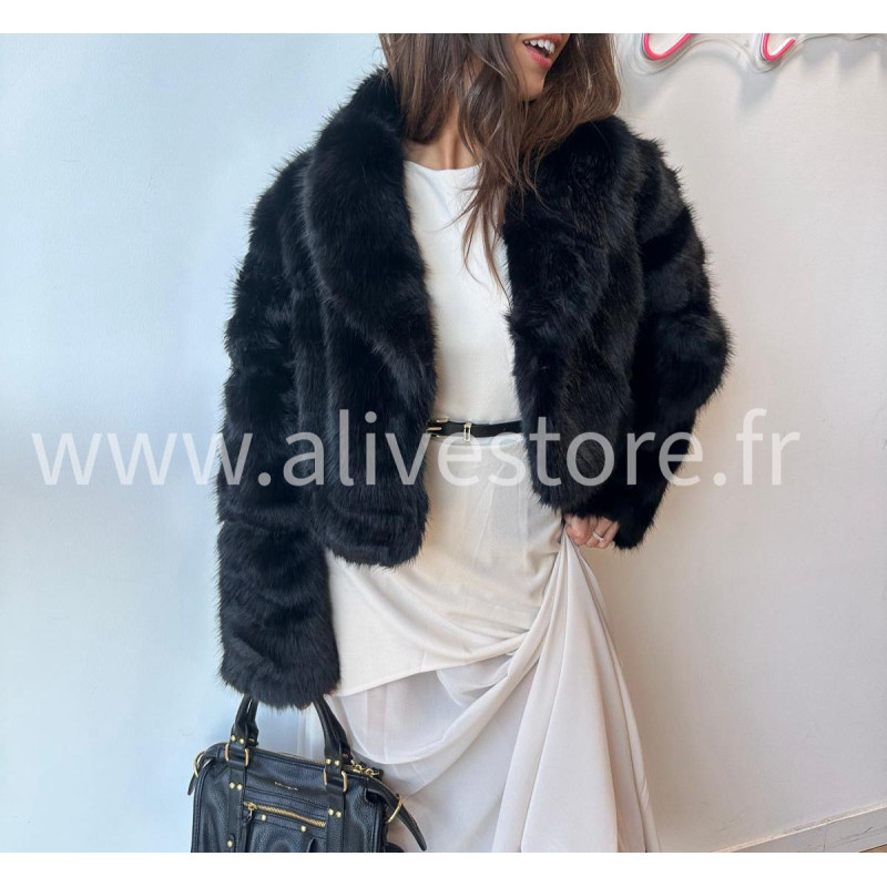 Veste Mia courte en fausse fourrure – beige ou noir | ALIVE STORE
