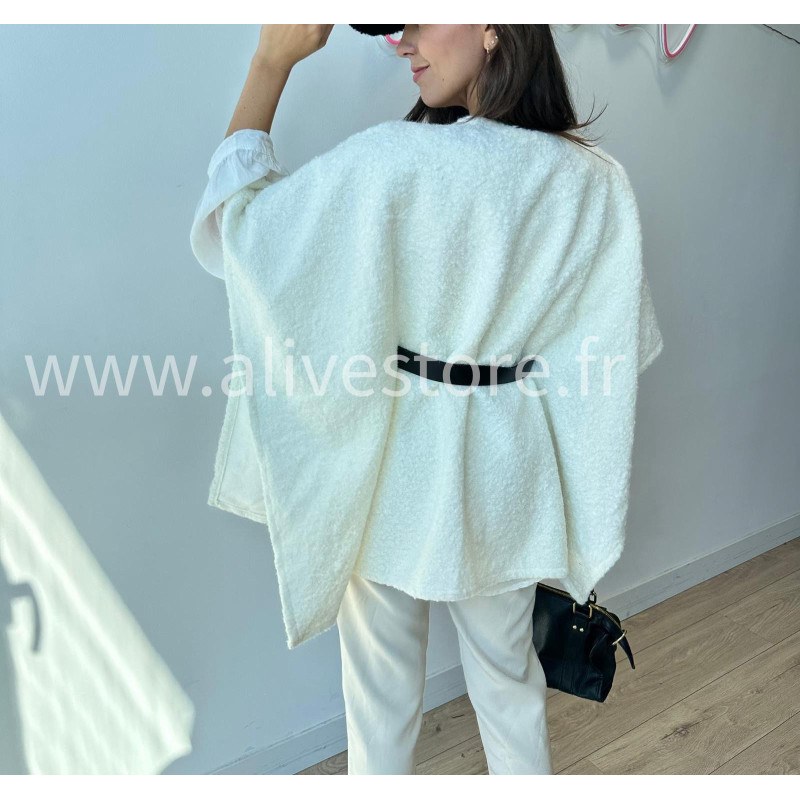 Cape Giuliana femme avec ceinture – Blanc, Marron, Noir – ALIVE STORE