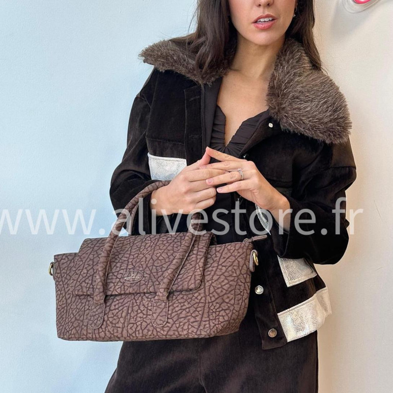 Sac Nora structuré avec bandoulière – marron ou camel – ALIVE STORE