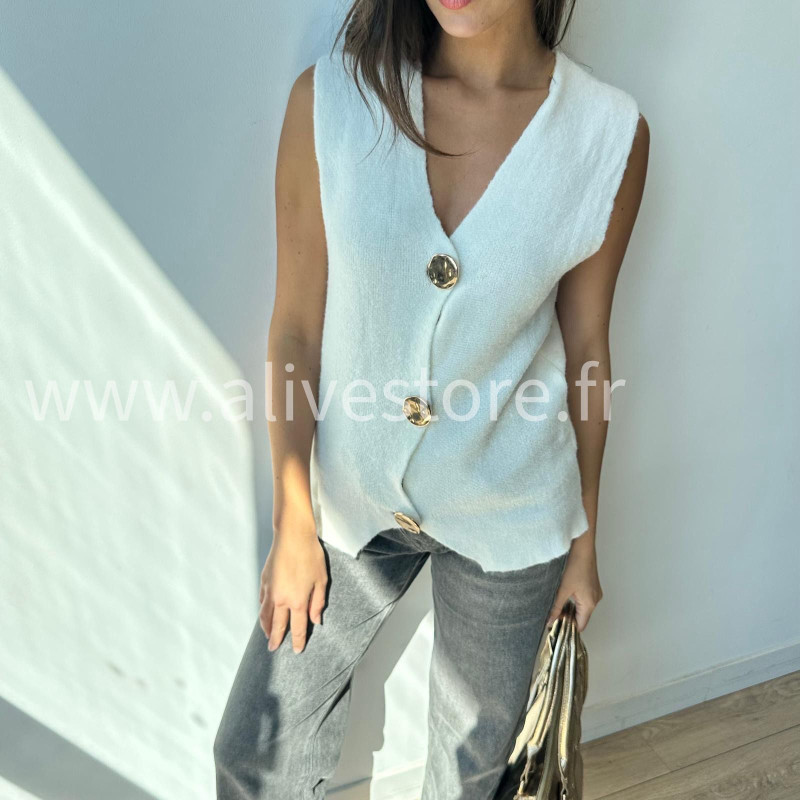 Top Lilou sans manches avec boutons dorés – ALIVE STORE