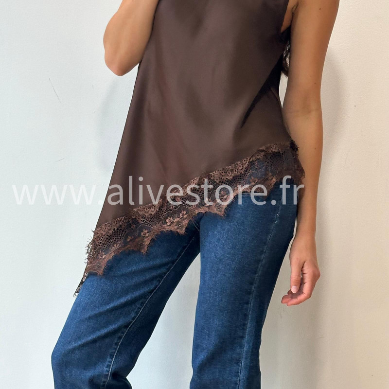 TOP GIULIA BEIGE DENTELLE ASYMÉTRIQUE – ALIVE STORE