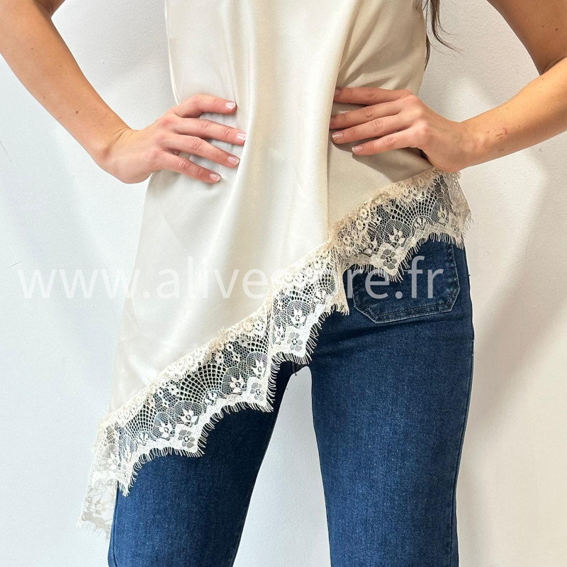 TOP GIULIA BEIGE DENTELLE ASYMÉTRIQUE – ALIVE STORE