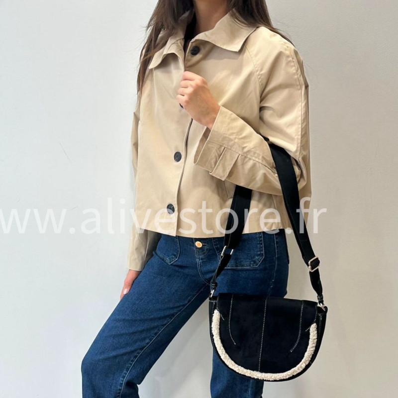 VESTE ROMY BEIGE COURTE CLASSIQUE – ALIVE STORE