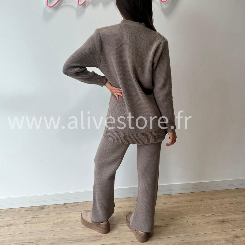 ENSEMBLE ELSA MAILLE DOUCE BEIGE – ALIVE STORE