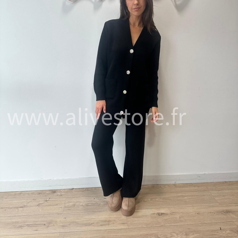 ENSEMBLE ELSA MAILLE DOUCE BEIGE – ALIVE STORE