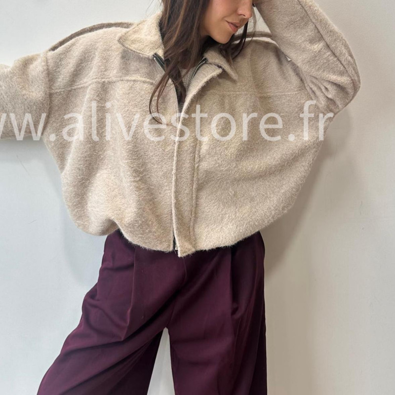 VESTE EMMY DOUCE BEIGE ZIPPÉE – ALIVE STORE