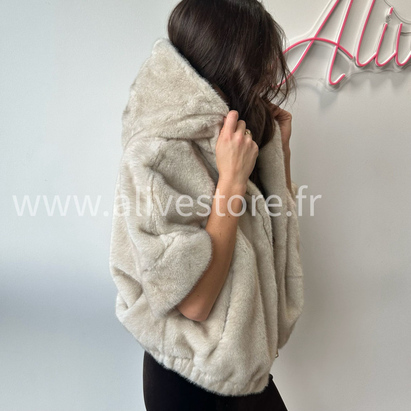FOURRURE ALBA CAPUCHE BEIGE HIVER – ALIVE STORE