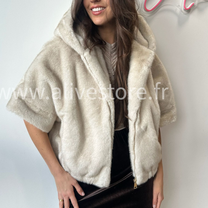 FOURRURE ALBA CAPUCHE BEIGE HIVER – ALIVE STORE