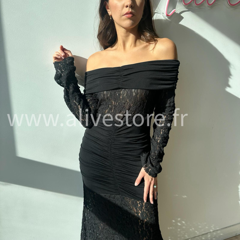 ROBE LÉNA EN DENTELLE BORDEAUX – ALIVE STORE